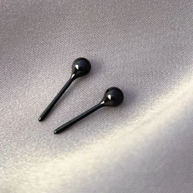 色菲尔 养耳洞防堵爆款睡觉免摘睡觉免摘养耳洞彩色 生物陶瓷 耳钉 男女同款情侣款