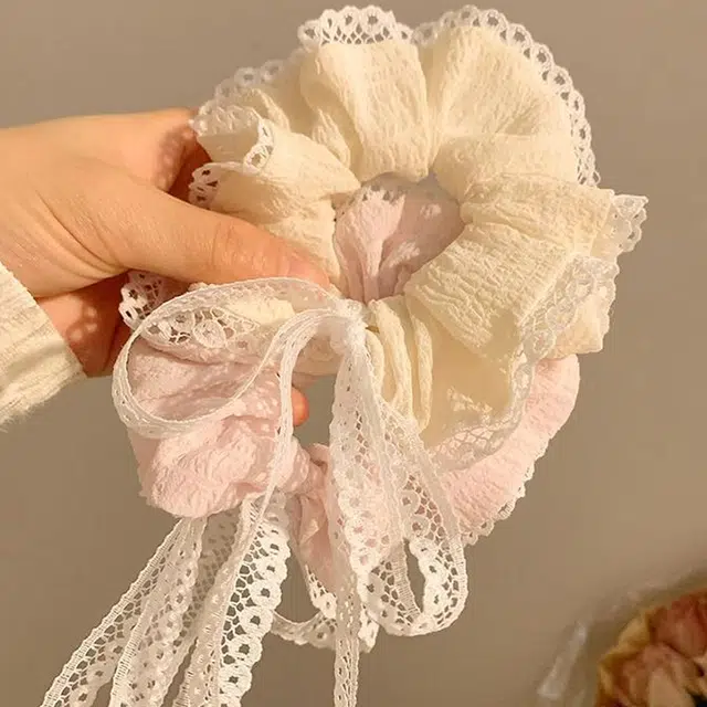 色菲尔 超仙韩系蝴蝶结飘带 蕾丝奶呼呼气质仙女超美日常通勤百搭半扎丸子头洗脸洗澡用大肠圈皮筋#好运 布艺 发圈 女款