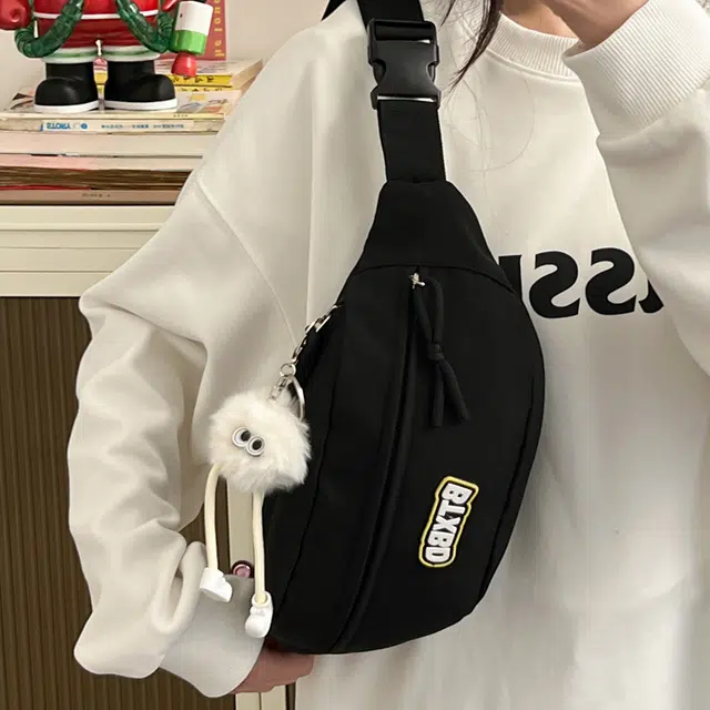 爱尔绅特 小清新休闲百搭字母 尼龙 胸包 女款 白色/黄色/粉色/绿色/黑色