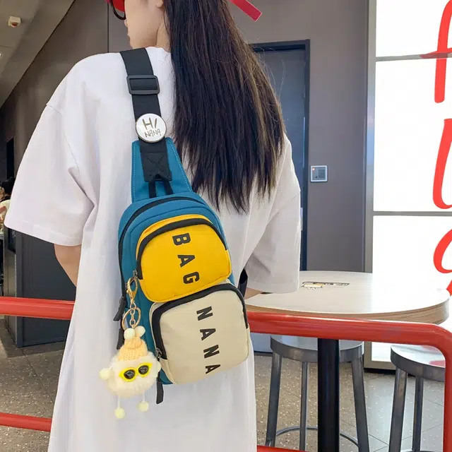 爱尔绅特 撞色时尚运动个性工装 牛津布 胸包 男女同款情侣款 绿色/灰色/黑色/黄色