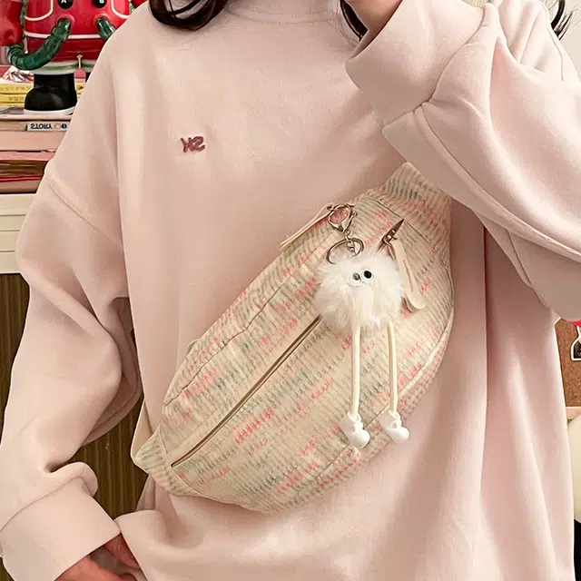 爱尔绅特 可爱轻便小众清新简约百搭 尼龙 斜挎单肩胸包 女款 多色