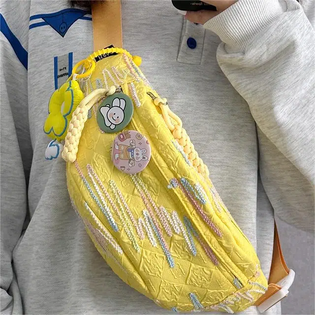 爱尔绅特 简约休闲小清新森系小众学生百搭 尼龙 胸包 女款 白色/黑色/黄色/蓝色/粉色
