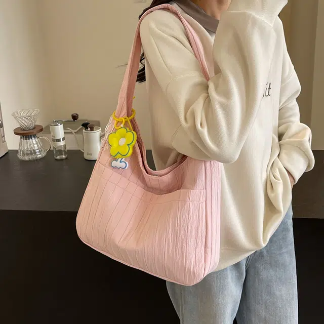 爱尔绅特 多巴胺 彩色 薄款包包 清新 仙女风 大容量 褶皱女包 涤纶 单肩 手提 常规 女款 白色/黄色/黑色/粉色