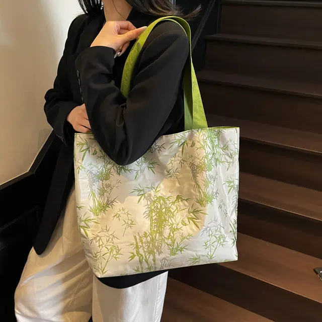 Tote