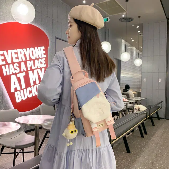 爱尔绅特 清新休闲运动斜背骑行 尼龙 胸包 男女同款情侣款 黑色/绿色/白色/粉红色/紫色