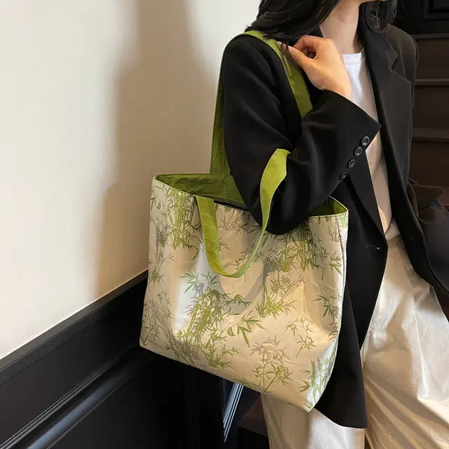 Tote