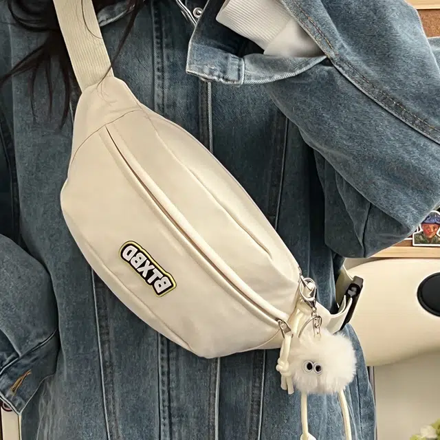 爱尔绅特 小清新休闲百搭字母 尼龙 胸包 女款 白色/黄色/粉色/绿色/黑色