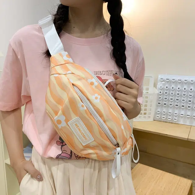 爱尔绅特 时尚百搭简约休闲少女洋气 尼龙 胸包 女款 卡其色/粉红色/黑色/黄色/蓝色