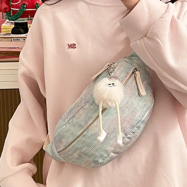 爱尔绅特 可爱轻便小众清新简约百搭 尼龙 斜挎单肩胸包 女款 多色