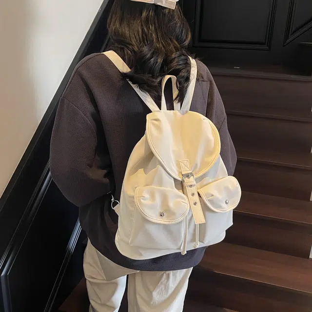爱尔绅特 小众设计时尚 尼龙 双肩包 女款 多色