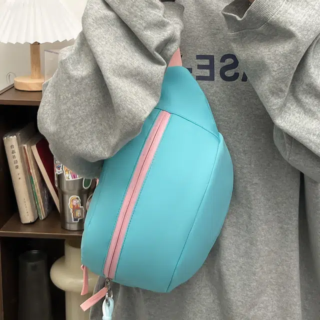 爱尔绅特 小清新多巴胺韩系百搭简约 尼龙 斜挎单肩胸包 女款 多色