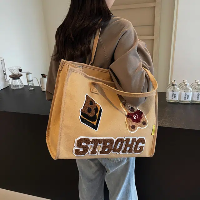 爱尔绅特 小众图案设计 布 单肩手提包 常规 女款 白色/黑色/卡其色/咖啡色
