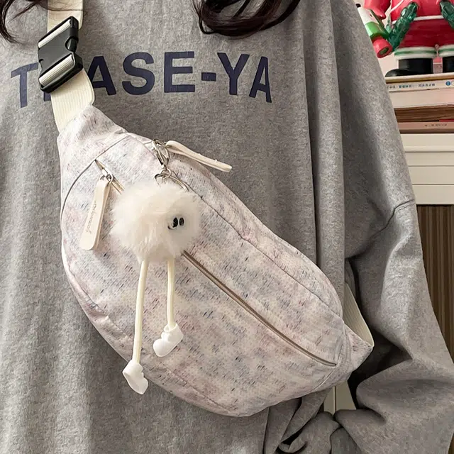 爱尔绅特 可爱轻便小众清新简约百搭 尼龙 斜挎单肩胸包 女款 多色