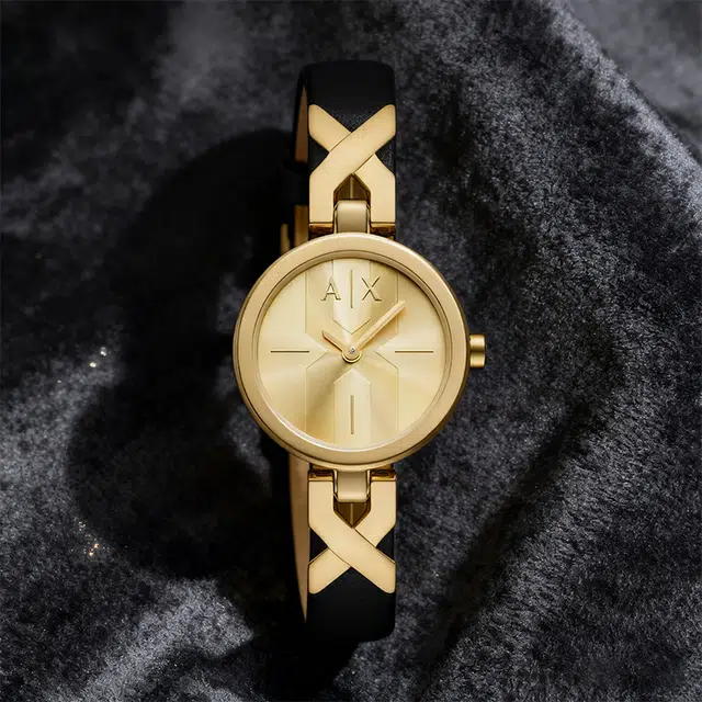 ARMANI EXCHANGEAE ins