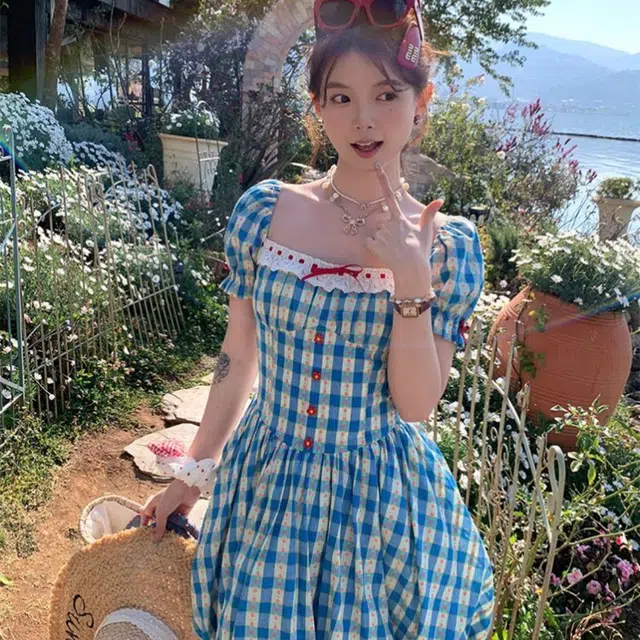 柏黛妃 法式甜美森系碎花田园格纹显瘦短款花苞裙短袖连衣裙 女款