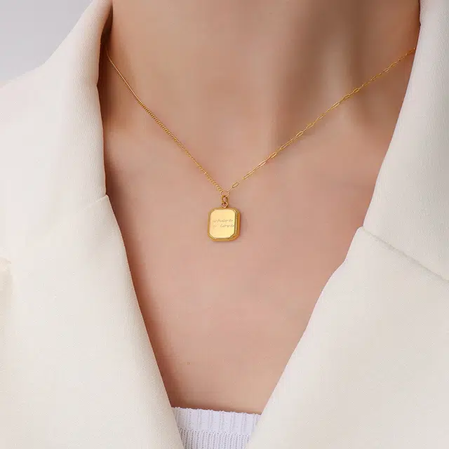 WEST ISLAND 18K