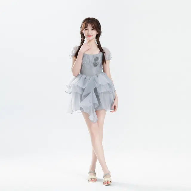 九条喵 纯色方领合身短袖连衣裙 女款 灰色