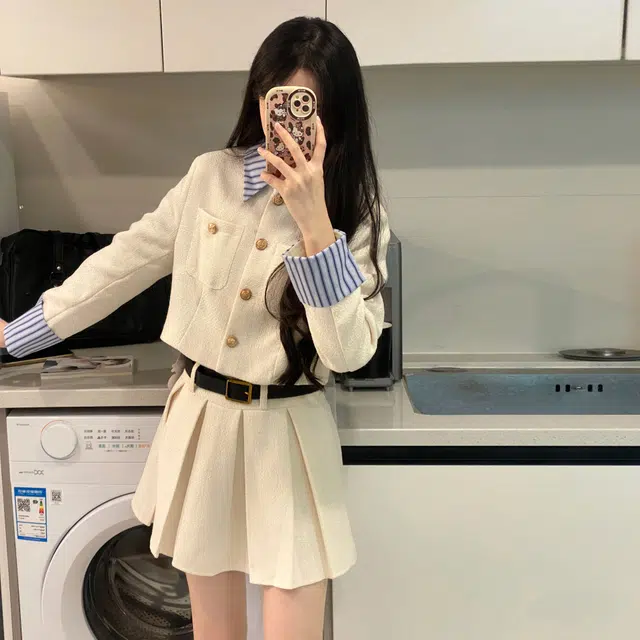 九条喵 小香风拼接西装短款外套百褶半身裙制服 女款
