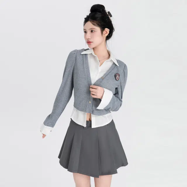 九条喵 带徽章假两件收腰针织衬衫半身百褶裙制服 女款