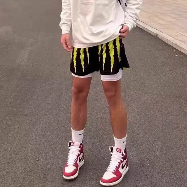 PAINT STAIN