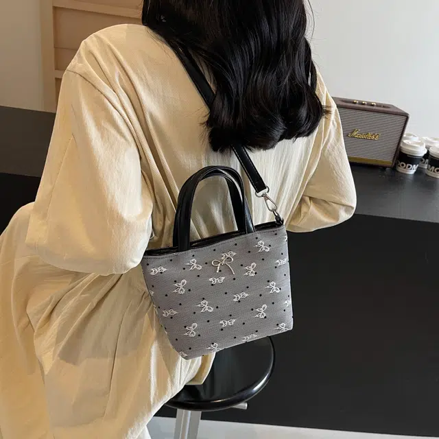 Tote