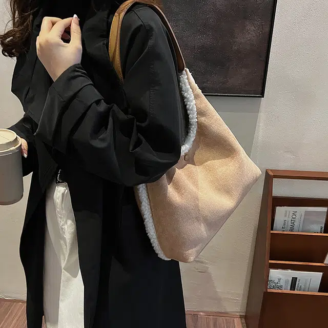 巴朗熊 秋冬毛绒百搭通勤复古学生上课 时尚休闲 麂皮 单肩包 常规 女款 黑色/卡其色/咖色