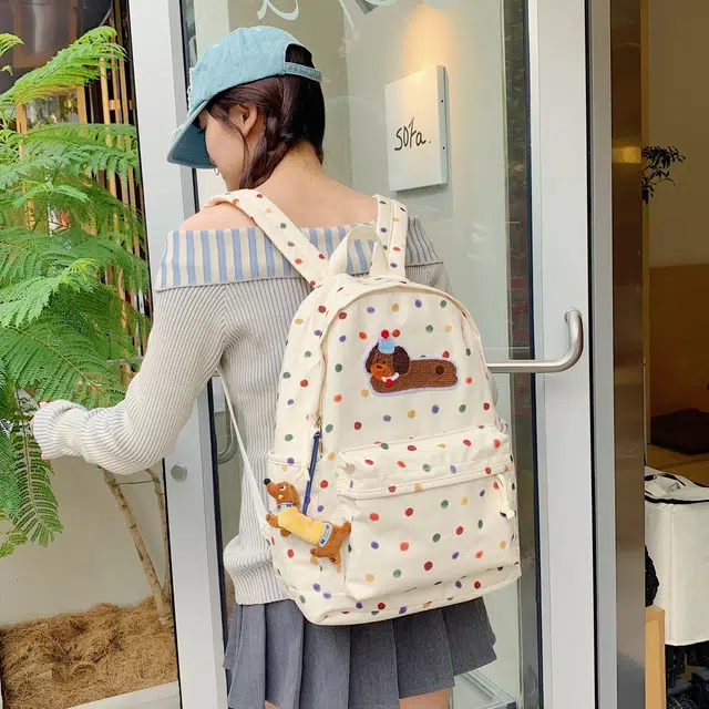 巴朗熊 小众卡通图案设计休闲简约 尼龙布 双肩包 男女同款情侣款 多色