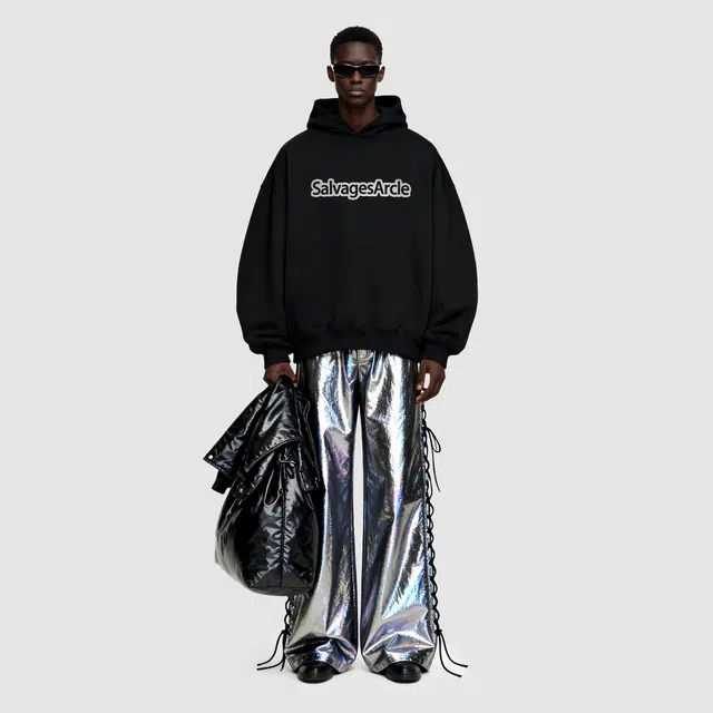 THE SALVAGES FASHION CLUB