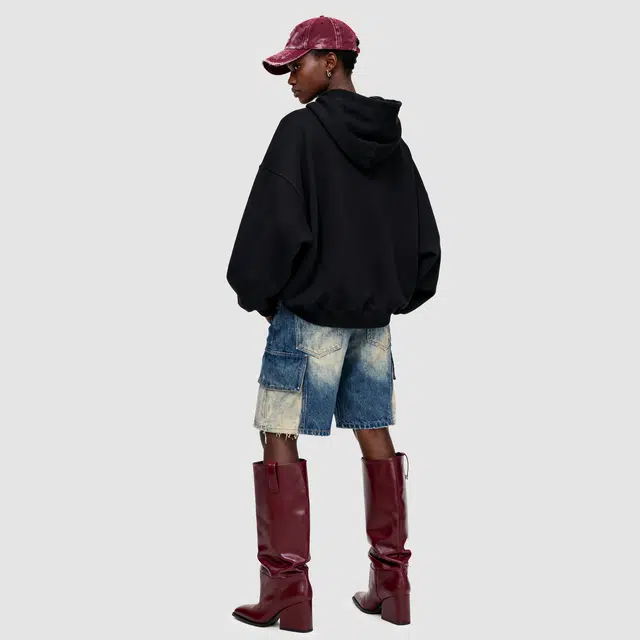 THE SALVAGES FASHION CLUB