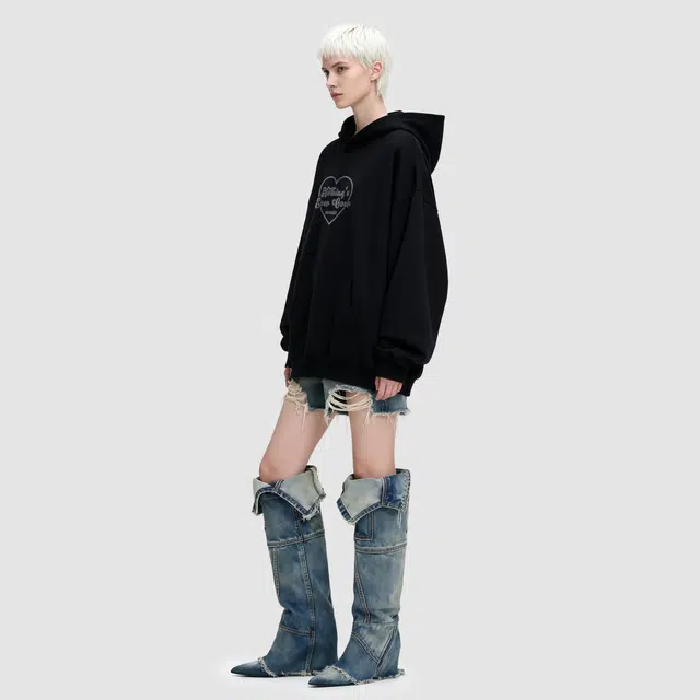 THE SALVAGES FASHION CLUB 475