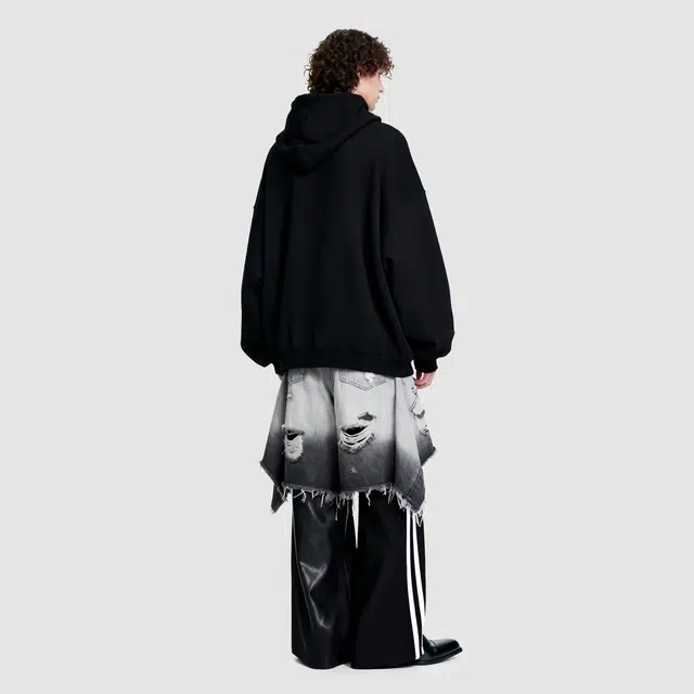 THE SALVAGES FASHION CLUB 475