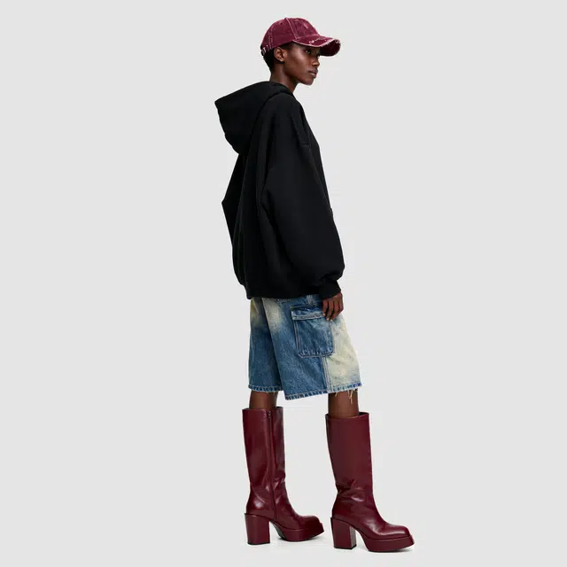 THE SALVAGES FASHION CLUB