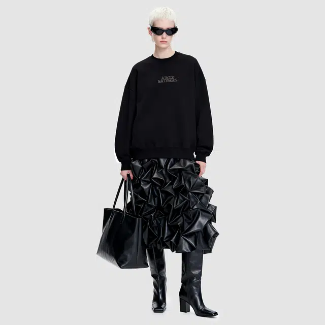 THE SALVAGES FASHION CLUB