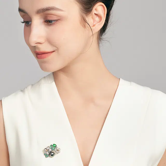CLORIS YING