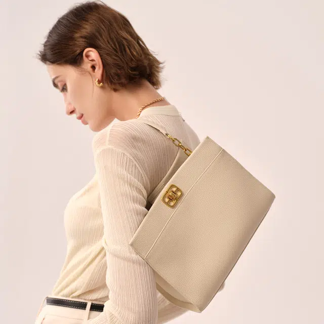 ELLE Tote