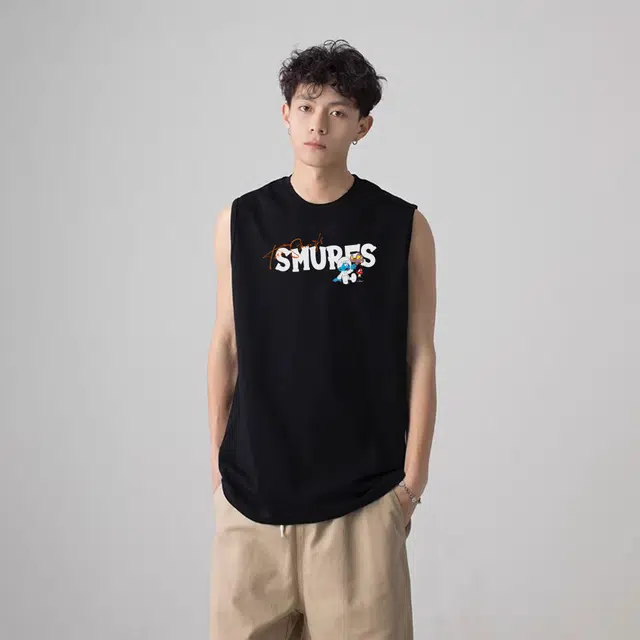 蓝精灵 活泼童趣欢乐蘑菇氛围蝴蝶美式简约风纯色圆领后背趣味卡通印花宽松舒适时尚潮流日常个性背心 男女同款
