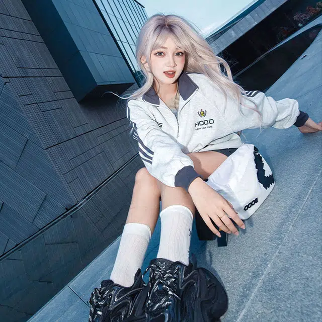 【Contrast学院风】蓝精灵 美式潮流教练服勋章字母印花撞色三条杠秋冬季立领拉链休闲拼接嘻哈设计感插肩袖开衫防风外套卫衣 男女同款