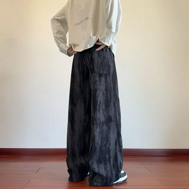 蓝精灵 美式高街扎染满印垂感显高显瘦肌理灯芯绒学院风宽松运动潮流字母刺绣抽绳百搭阔腿垂感简约直筒休闲裤 男女同款