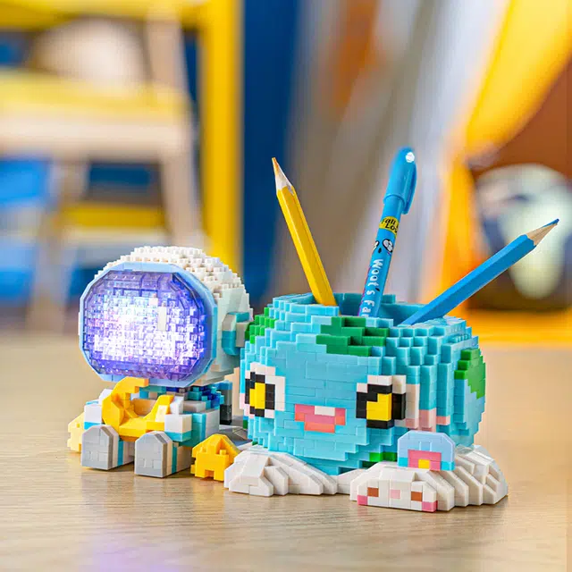 2128pcs CLC6703