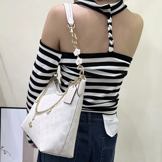 COACHLaurel 31 diy