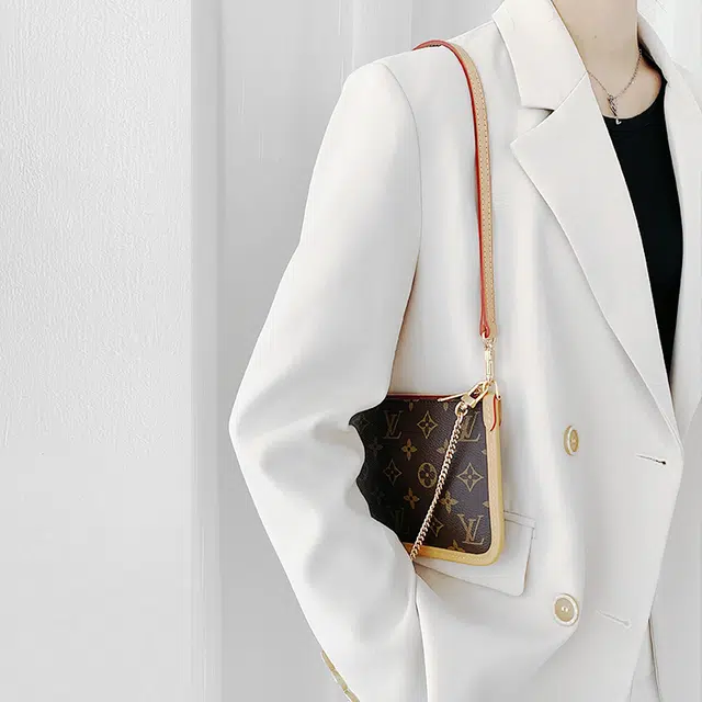 LV Carryall