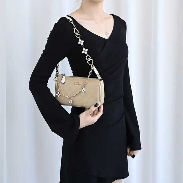 COACHnolita19 diy