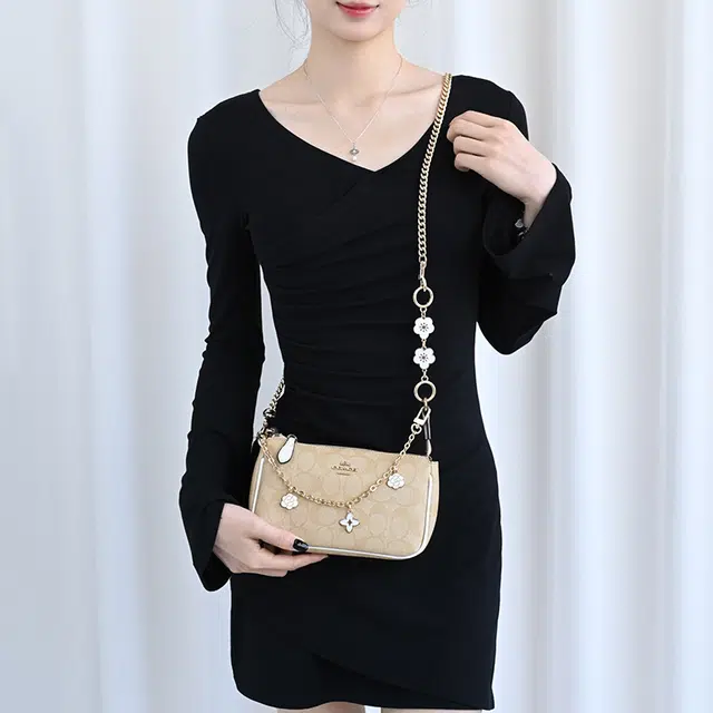 COACH nolita19 diy