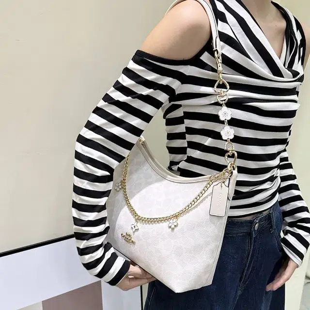 COACHLaurel 31 diy