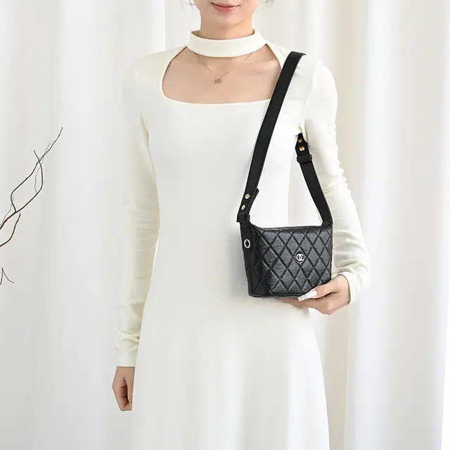 chanel25c
