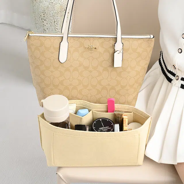 COACHZip Top Tote30
