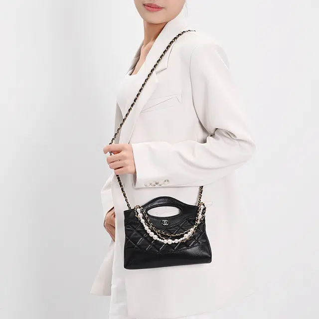 chanel31bagNano mini