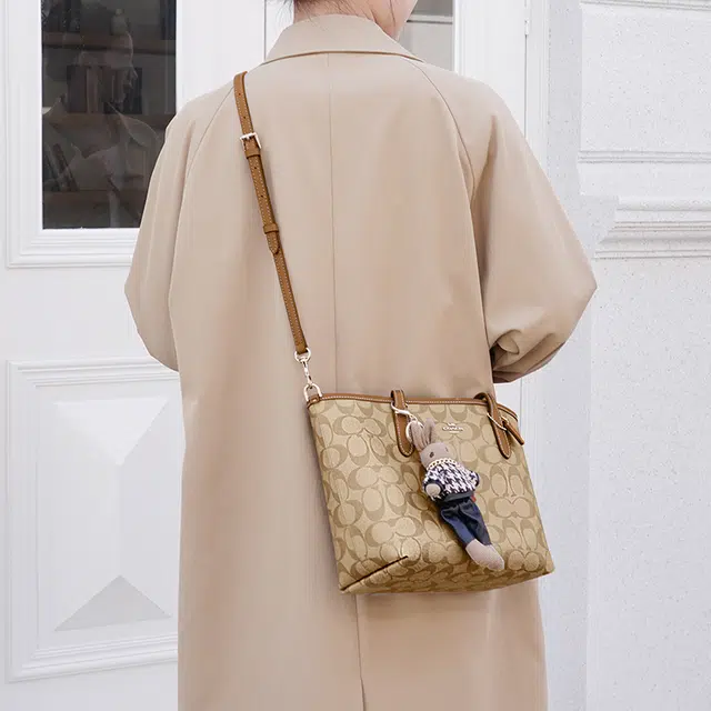 coach city23 mini
