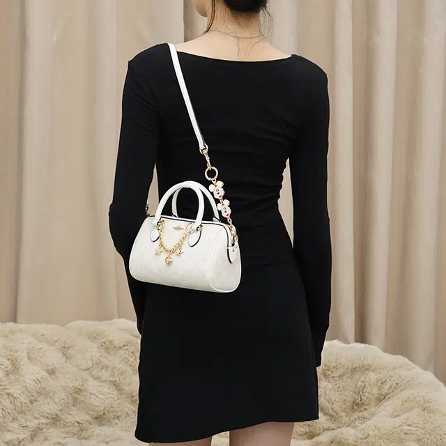 Disney COACH Rowan18