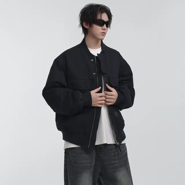 VIP Bomber